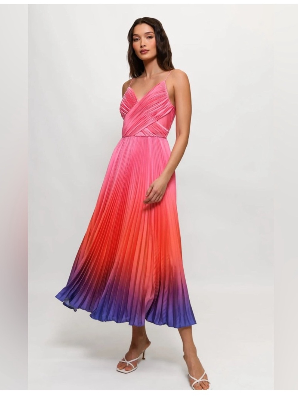 Hutch Fiji Ombré Gown - Picture 2 of 12